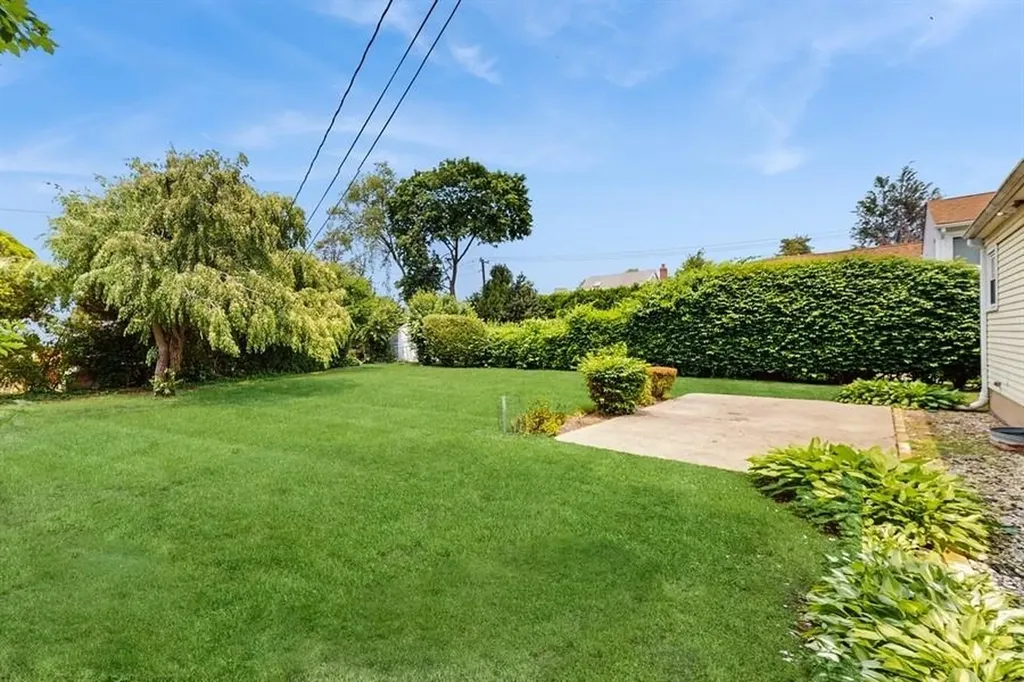 29 Melanie Lane Syosset NY 11791