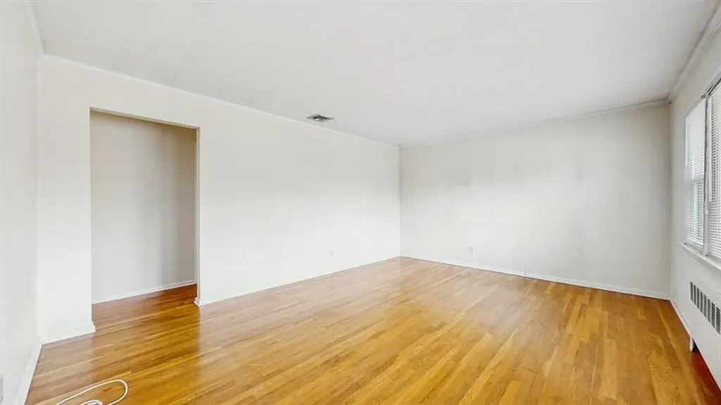 29 Melanie Lane Syosset NY 11791