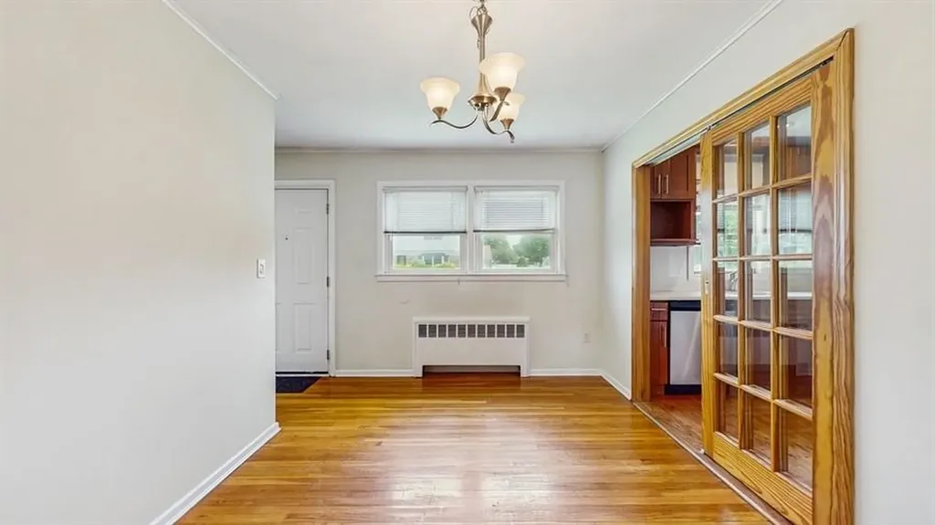 29 Melanie Lane Syosset NY 11791