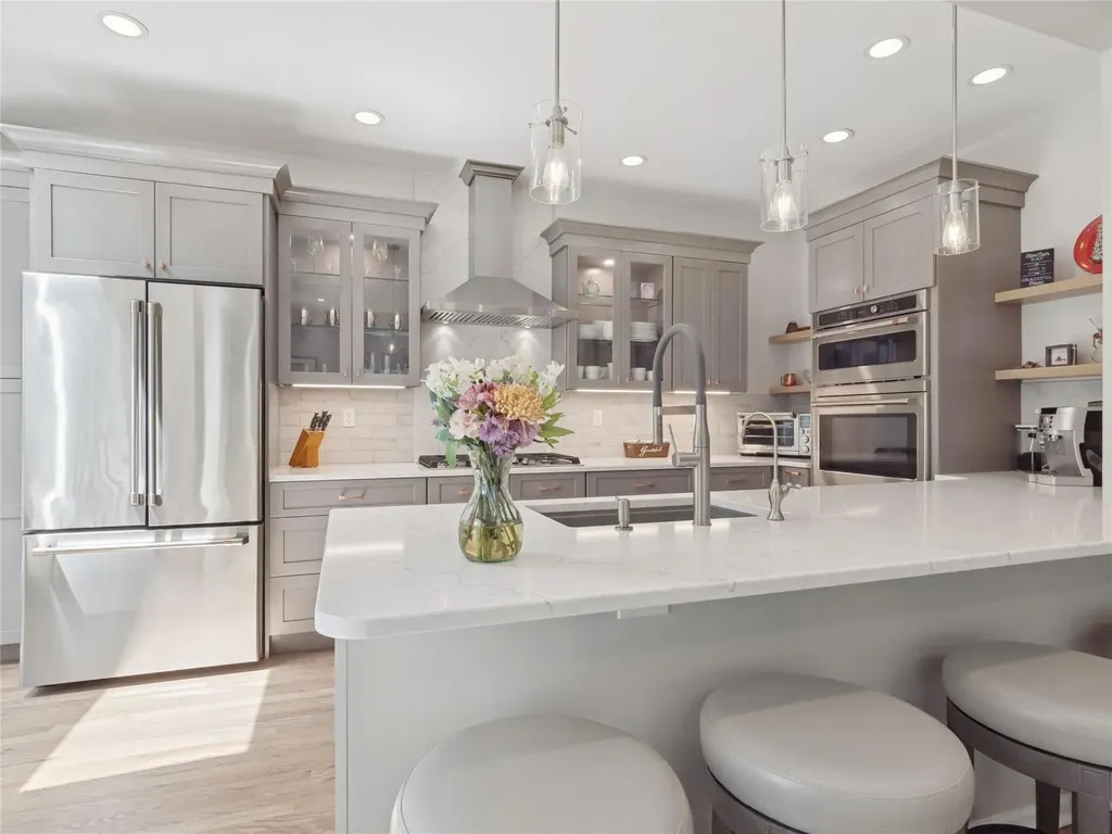 870 Huntington Drive Fishkill NY 12524
