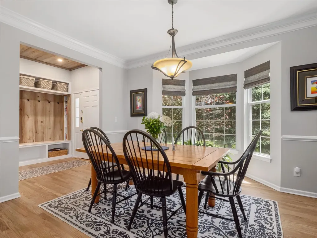 870 Huntington Drive Fishkill NY 12524