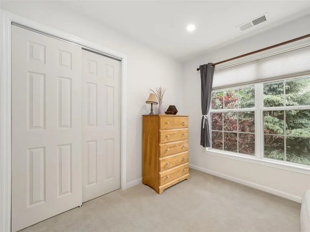 870 Huntington Drive Fishkill NY 12524