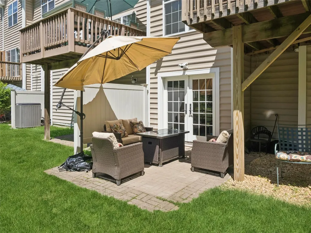 870 Huntington Drive Fishkill NY 12524