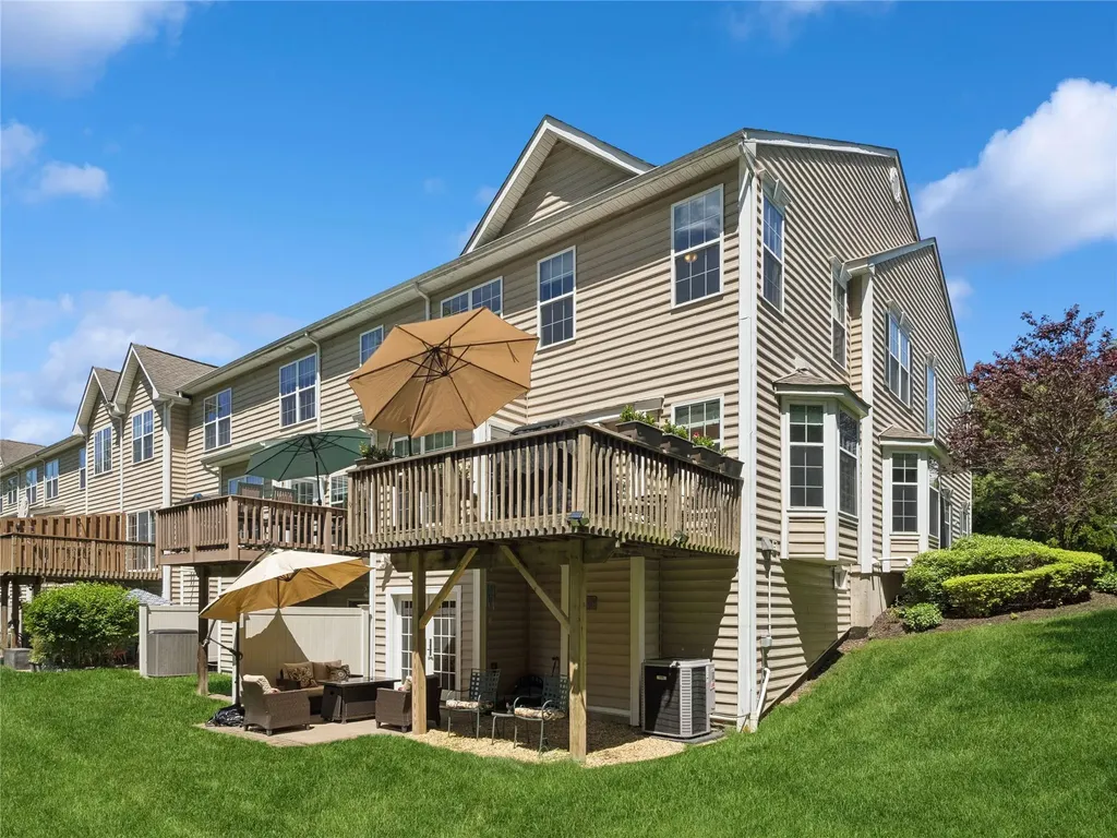 870 Huntington Drive Fishkill NY 12524