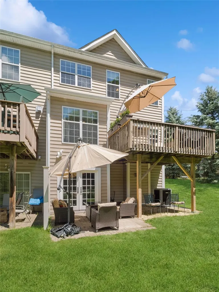 870 Huntington Drive Fishkill NY 12524