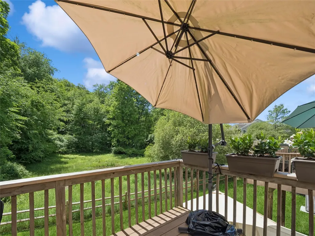 870 Huntington Drive Fishkill NY 12524