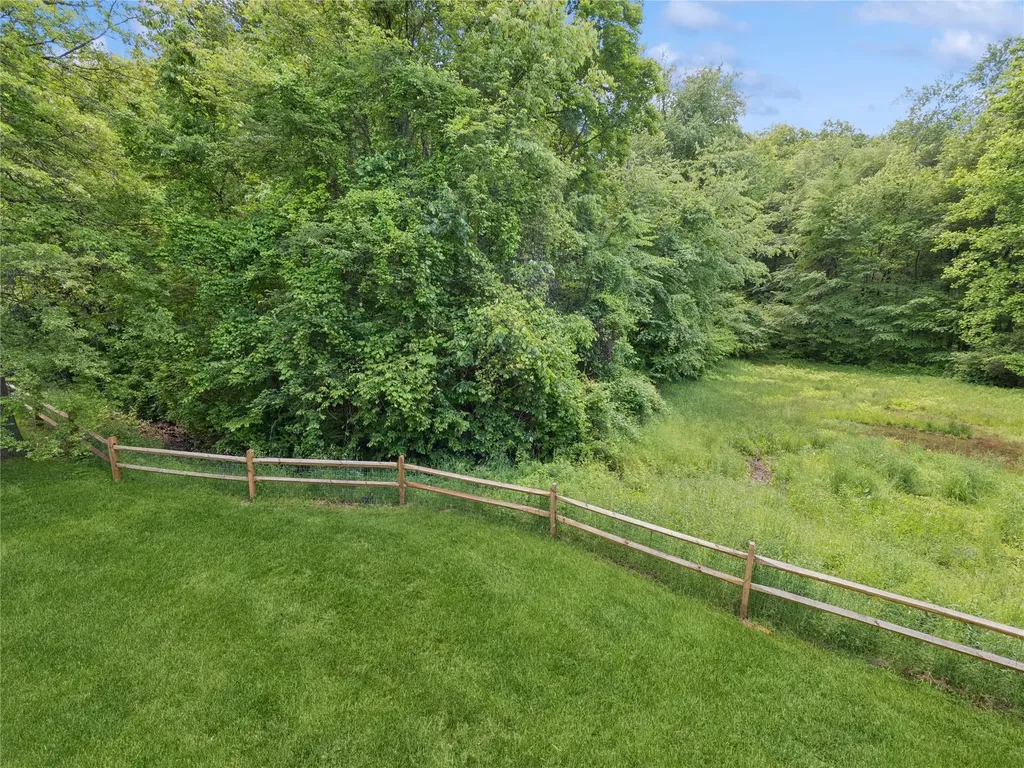 870 Huntington Drive Fishkill NY 12524