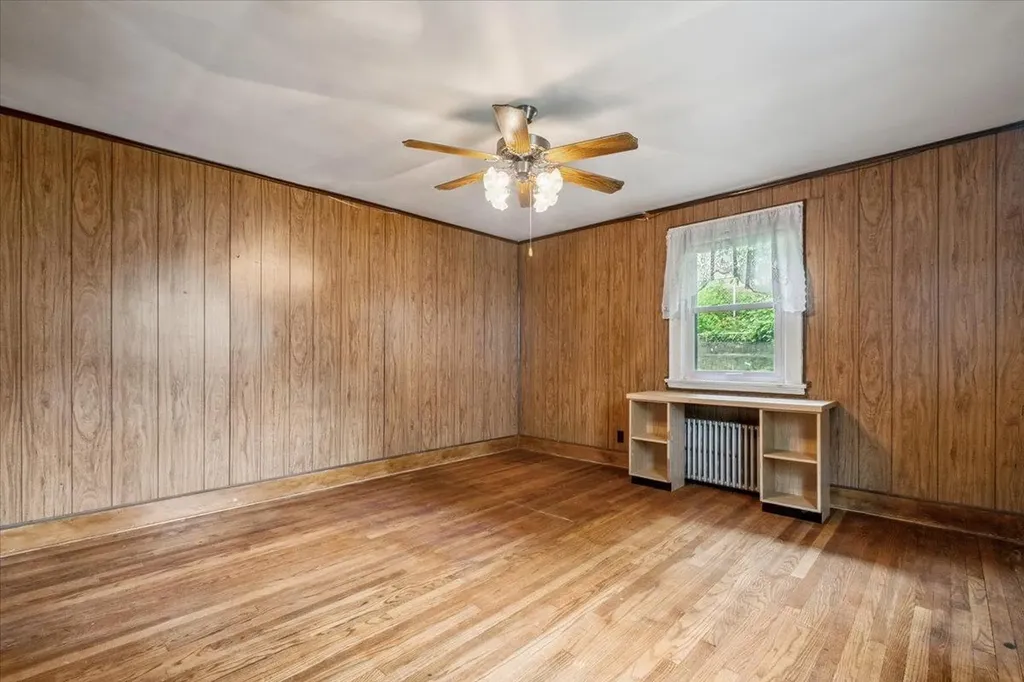 102 Burhans Avenue Yonkers NY 10701