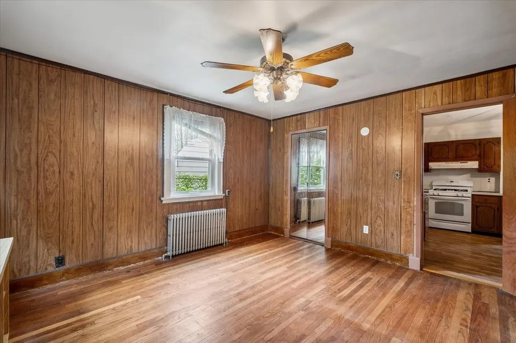 102 Burhans Avenue Yonkers NY 10701