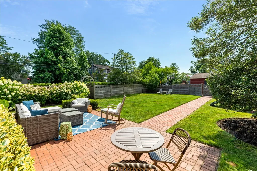 28 Shore Road Babylon NY 11702