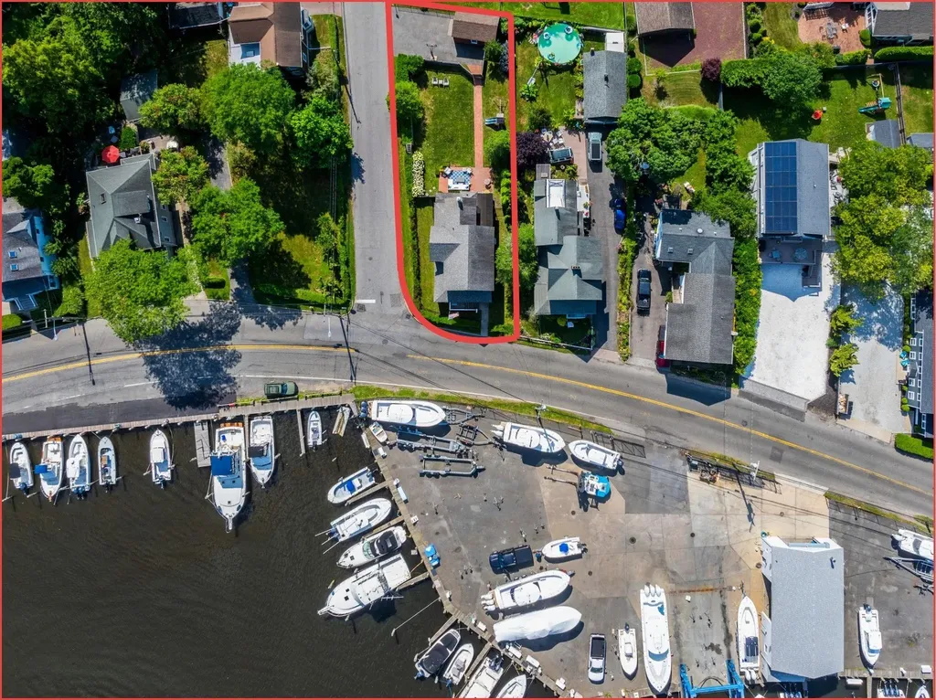 28 Shore Road Babylon NY 11702