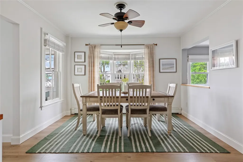 28 Shore Road Babylon NY 11702
