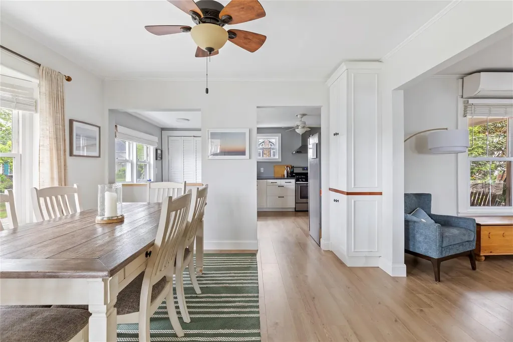 28 Shore Road Babylon NY 11702
