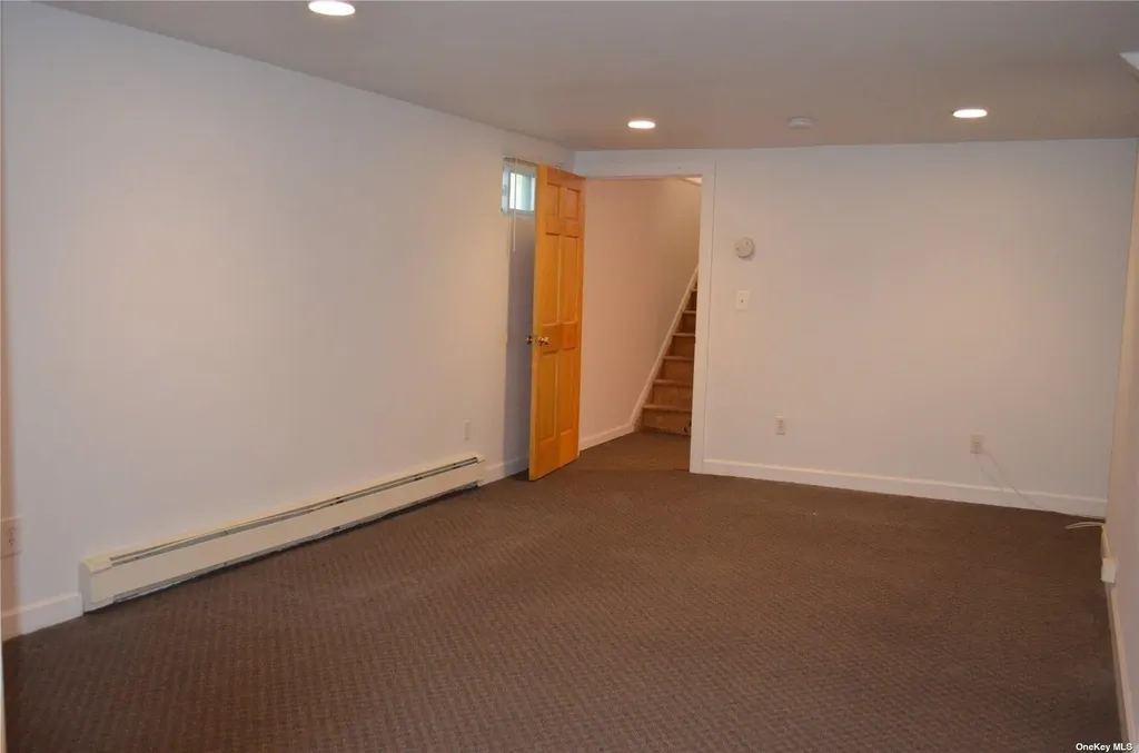 203 Parkside Avenue Miller Place NY 11764