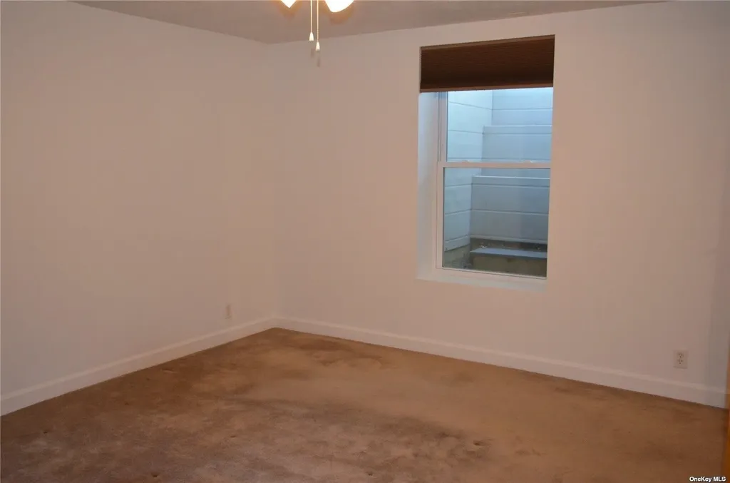 203 Parkside Avenue Miller Place NY 11764