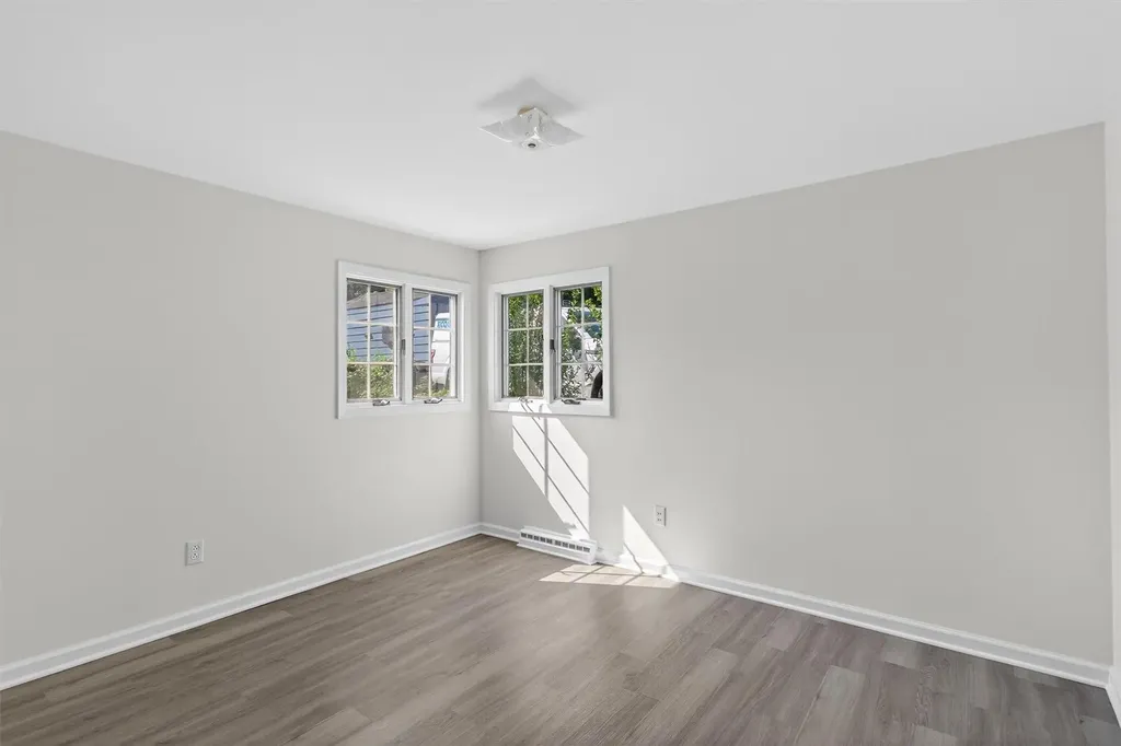 34 Hurd Avenue Garnerville NY 10923