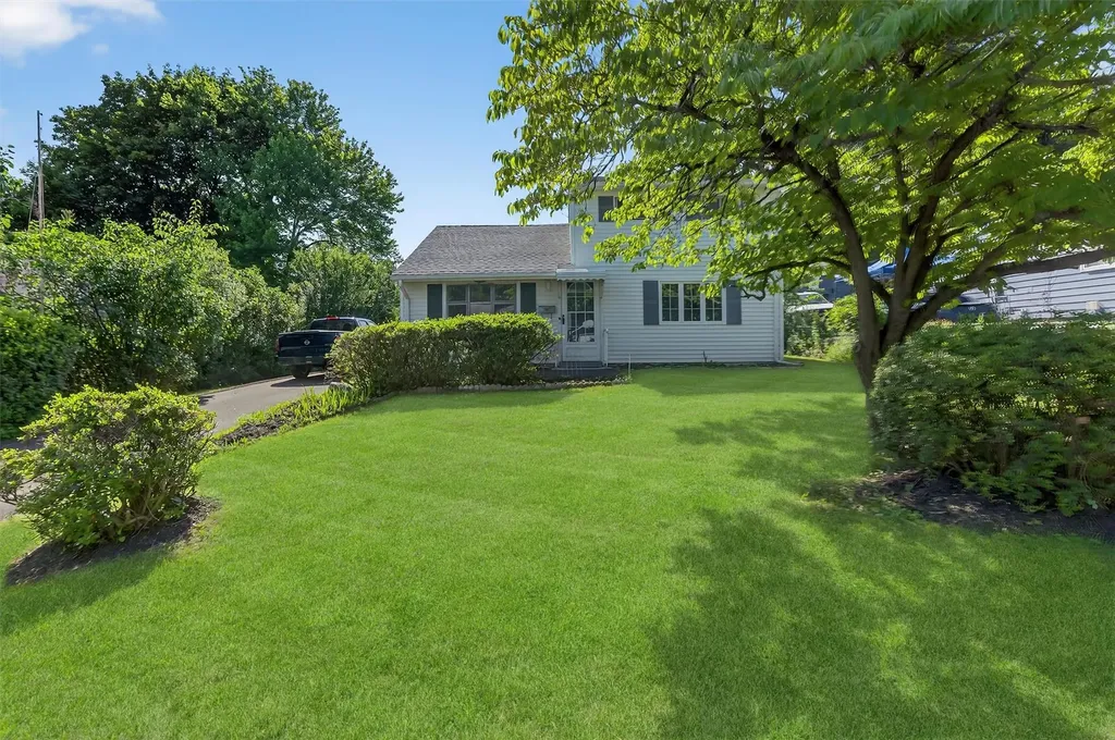 34 Hurd Avenue Garnerville NY 10923