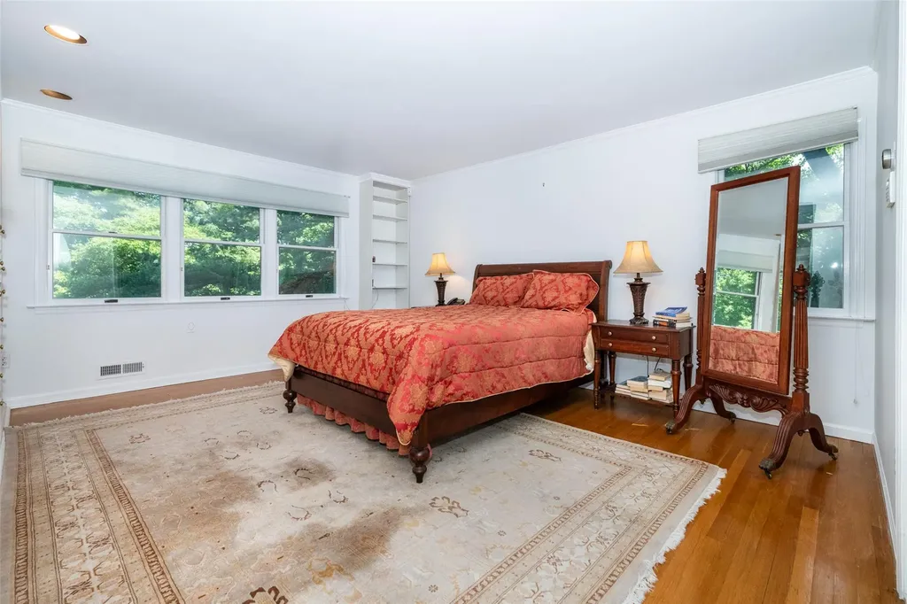 25 Old Lyme Road Scarsdale NY 10583