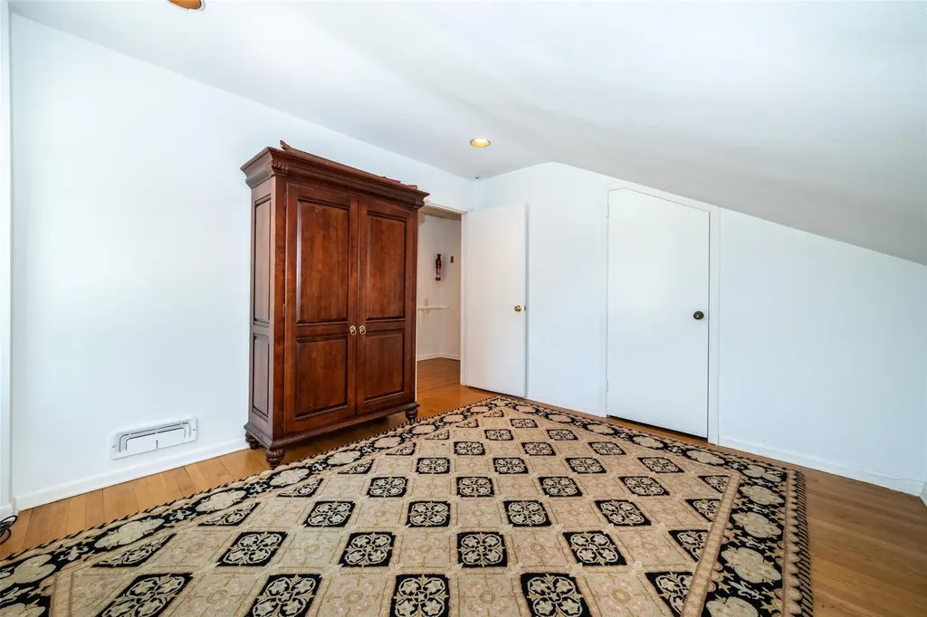25 Old Lyme Road Scarsdale NY 10583