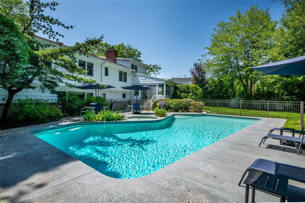 25 Old Lyme Road Scarsdale NY 10583