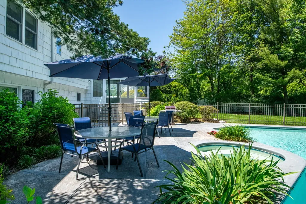 25 Old Lyme Road Scarsdale NY 10583
