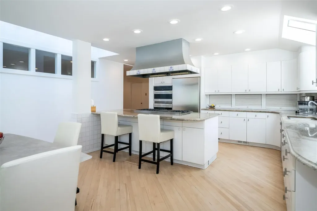 25 Old Lyme Road Scarsdale NY 10583