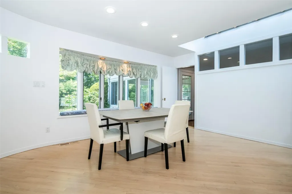 25 Old Lyme Road Scarsdale NY 10583
