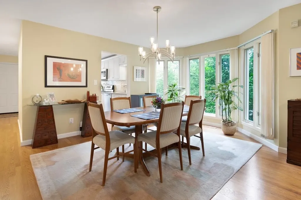 17 Spring Pond Drive Ossining NY 10562