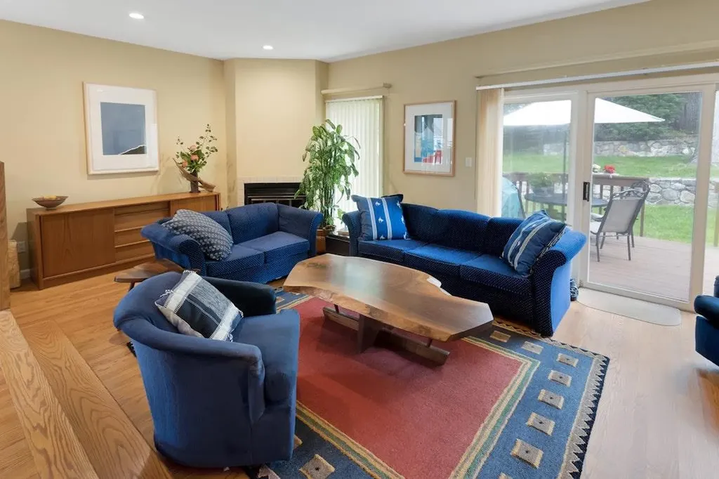 17 Spring Pond Drive Ossining NY 10562