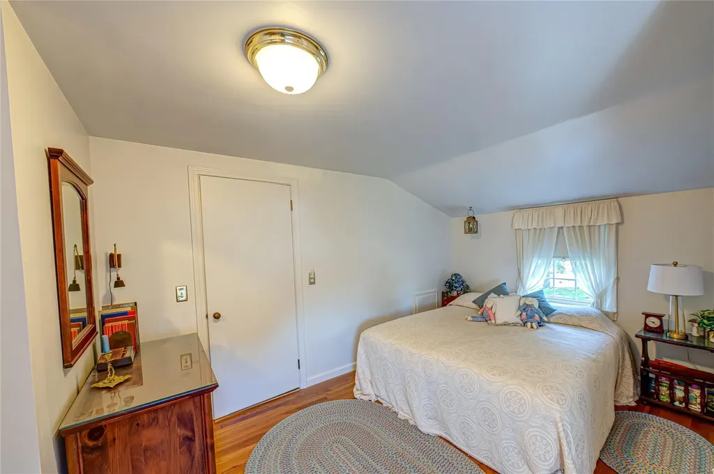 832 Ostrander Avenue Riverhead NY 11901