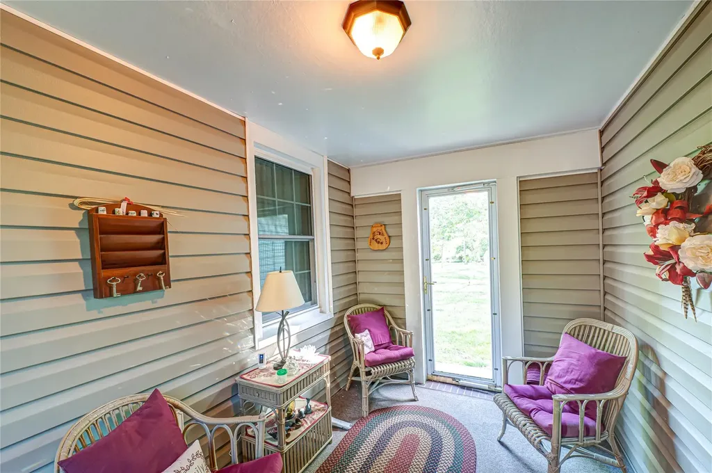 832 Ostrander Avenue Riverhead NY 11901
