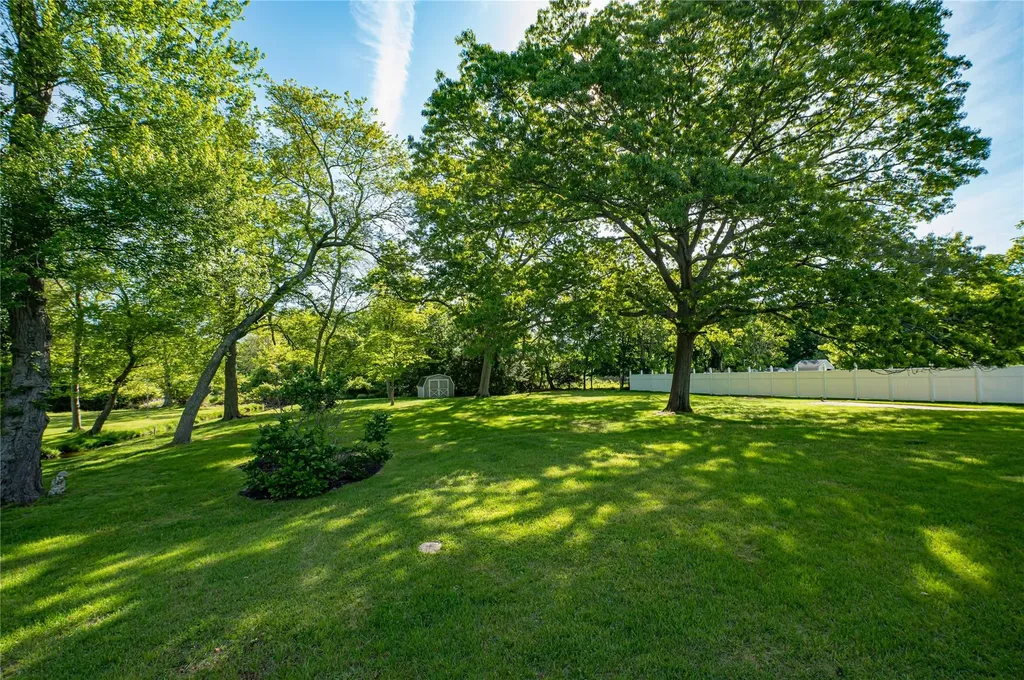 832 Ostrander Avenue Riverhead NY 11901