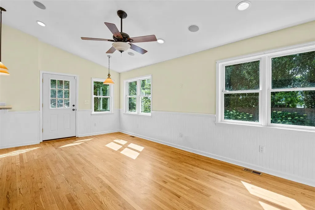 4 Senate Place Larchmont NY 10538
