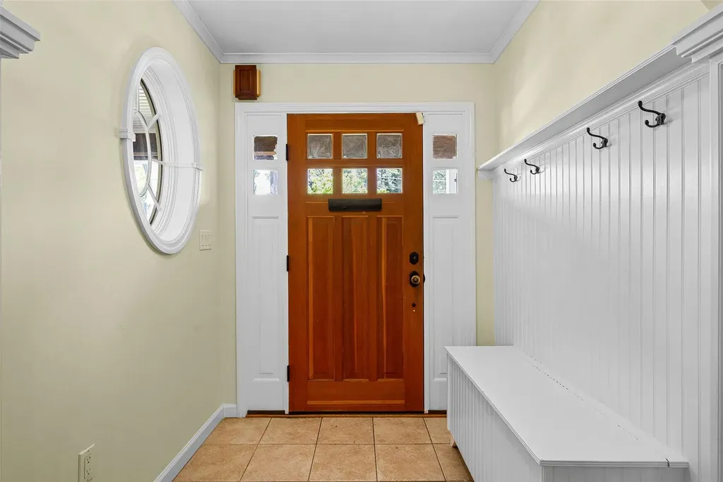 4 Senate Place Larchmont NY 10538