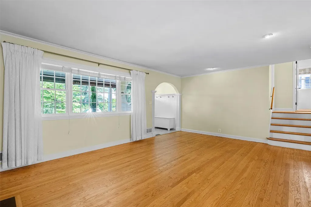 4 Senate Place Larchmont NY 10538