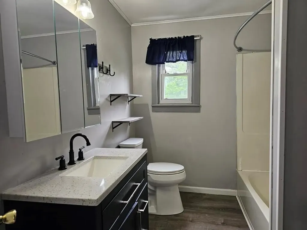 3 Fall Street Port Jervis NY 12771
