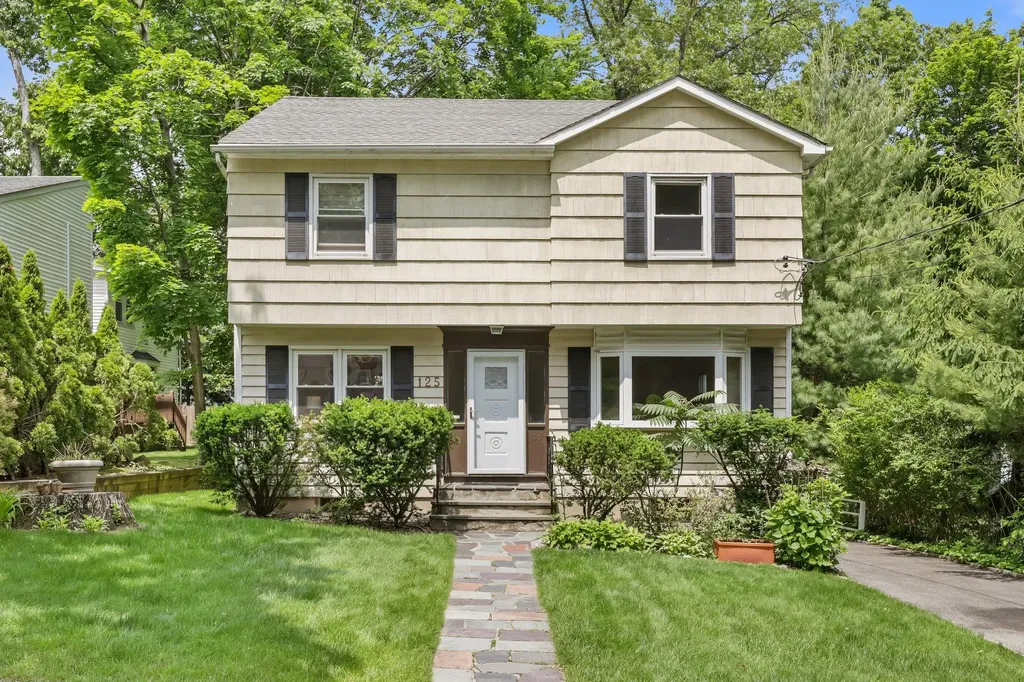 125 Brown Road Scarsdale NY 10583
