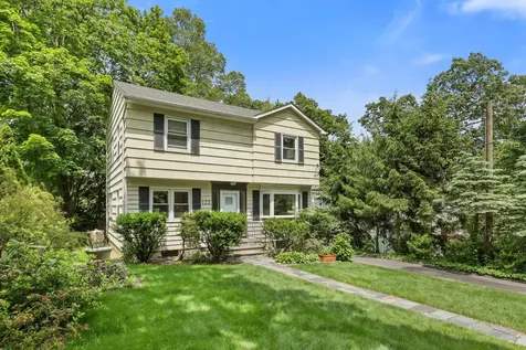 125 Brown Road Scarsdale NY 10583