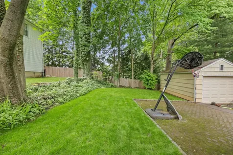 125 Brown Road Scarsdale NY 10583