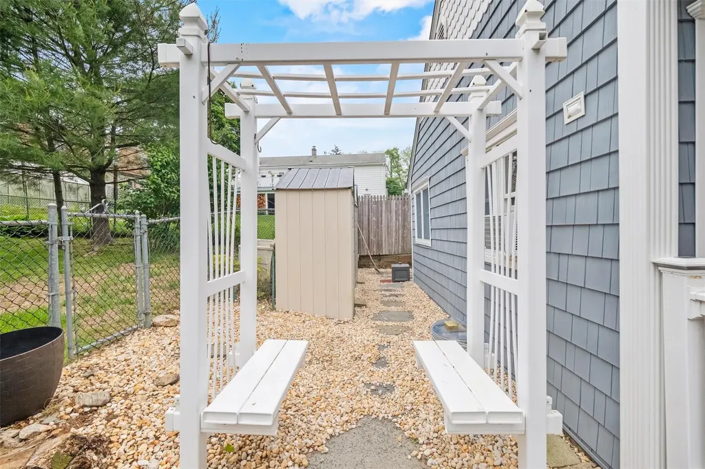 12 Hillside Terrace Amawalk NY 10501