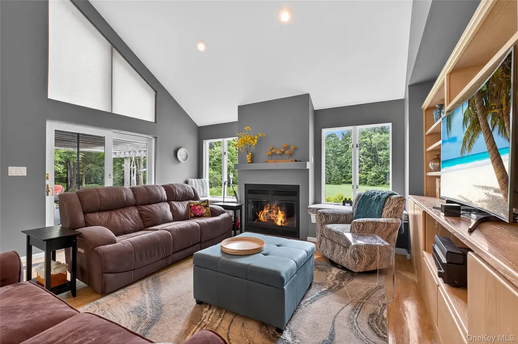 109 Sleight Plass Road Poughkeepsie NY 12603