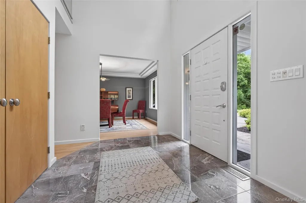109 Sleight Plass Road Poughkeepsie NY 12603