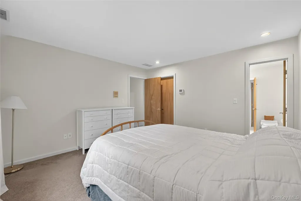 109 Sleight Plass Road Poughkeepsie NY 12603