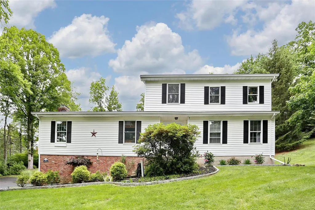 285 Willow Grove Road Stony Point NY 10980