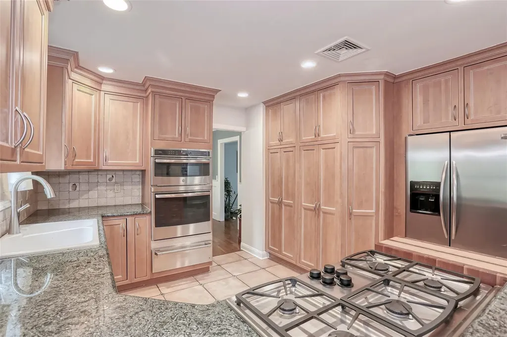 285 Willow Grove Road Stony Point NY 10980