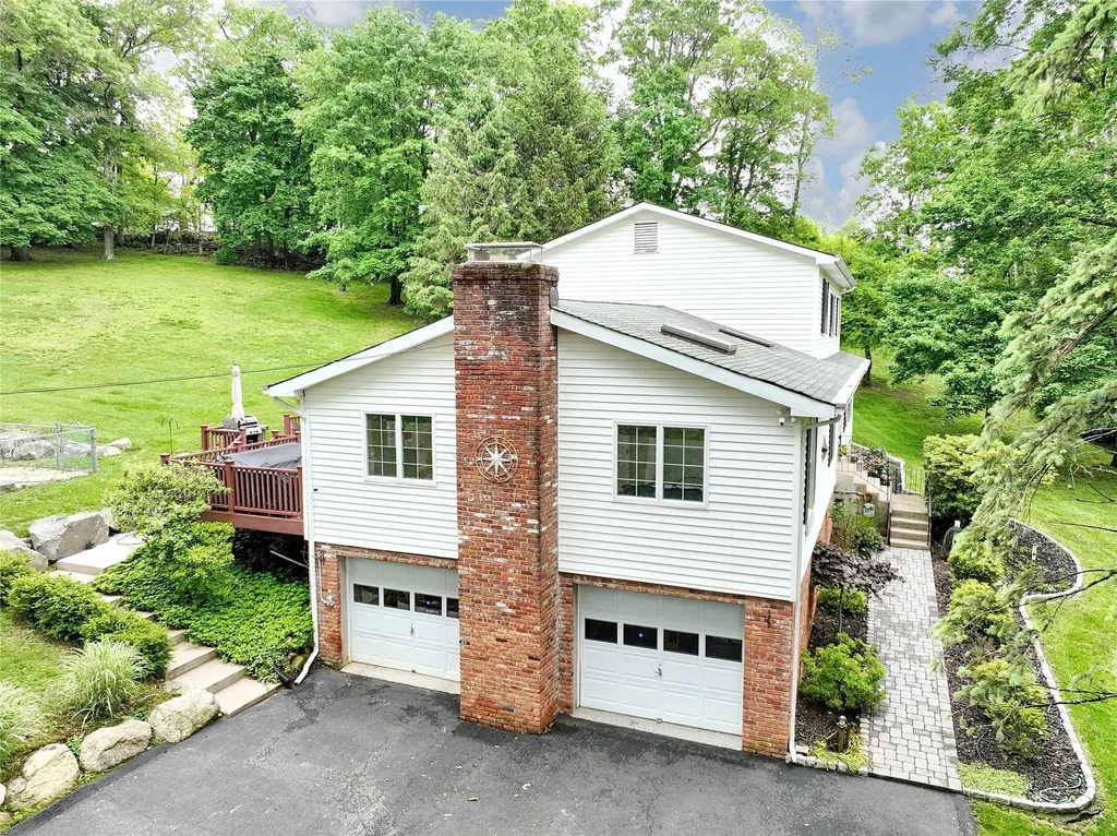 285 Willow Grove Road Stony Point NY 10980