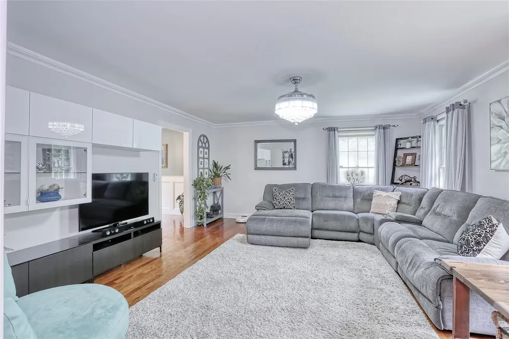 285 Willow Grove Road Stony Point NY 10980