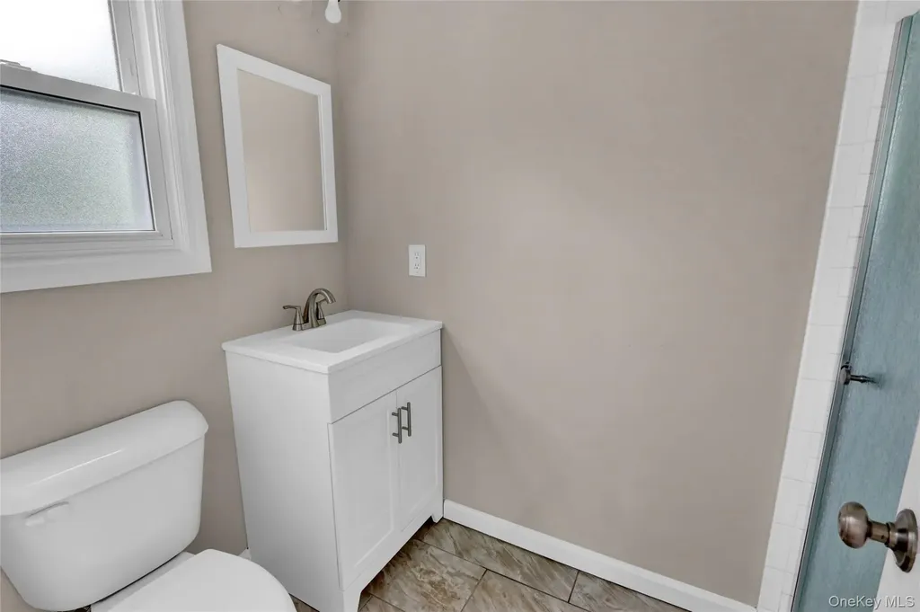 31 Teller Avenue Coram NY 11727
