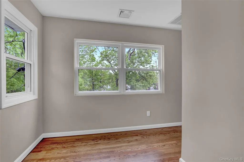 31 Teller Avenue Coram NY 11727