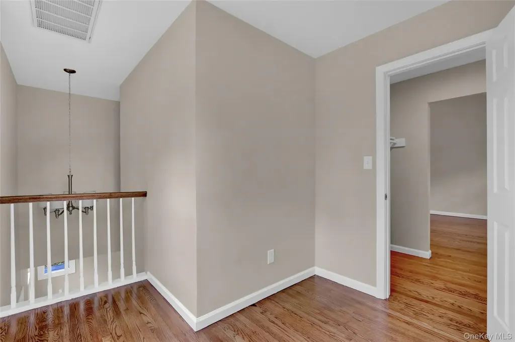 31 Teller Avenue Coram NY 11727